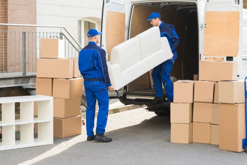 Removal van service for Battersea homes and flats