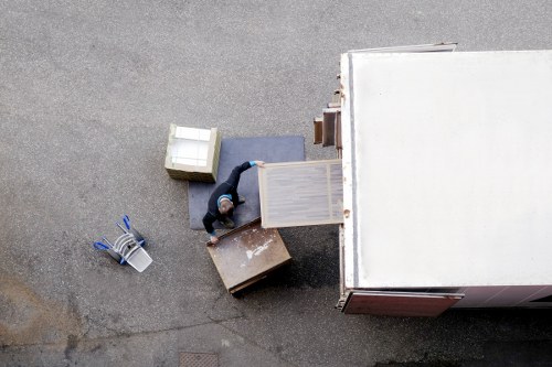 Commercial and residential moving van support in Battersea