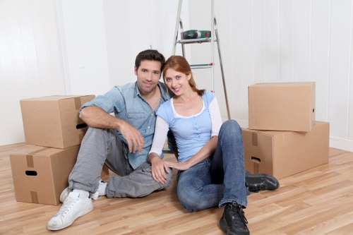 Local house movers supporting a Battersea family move